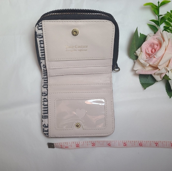 Juicy Couture Black and White Wallet 🤍🖤🌴 - Picture 5 of 5